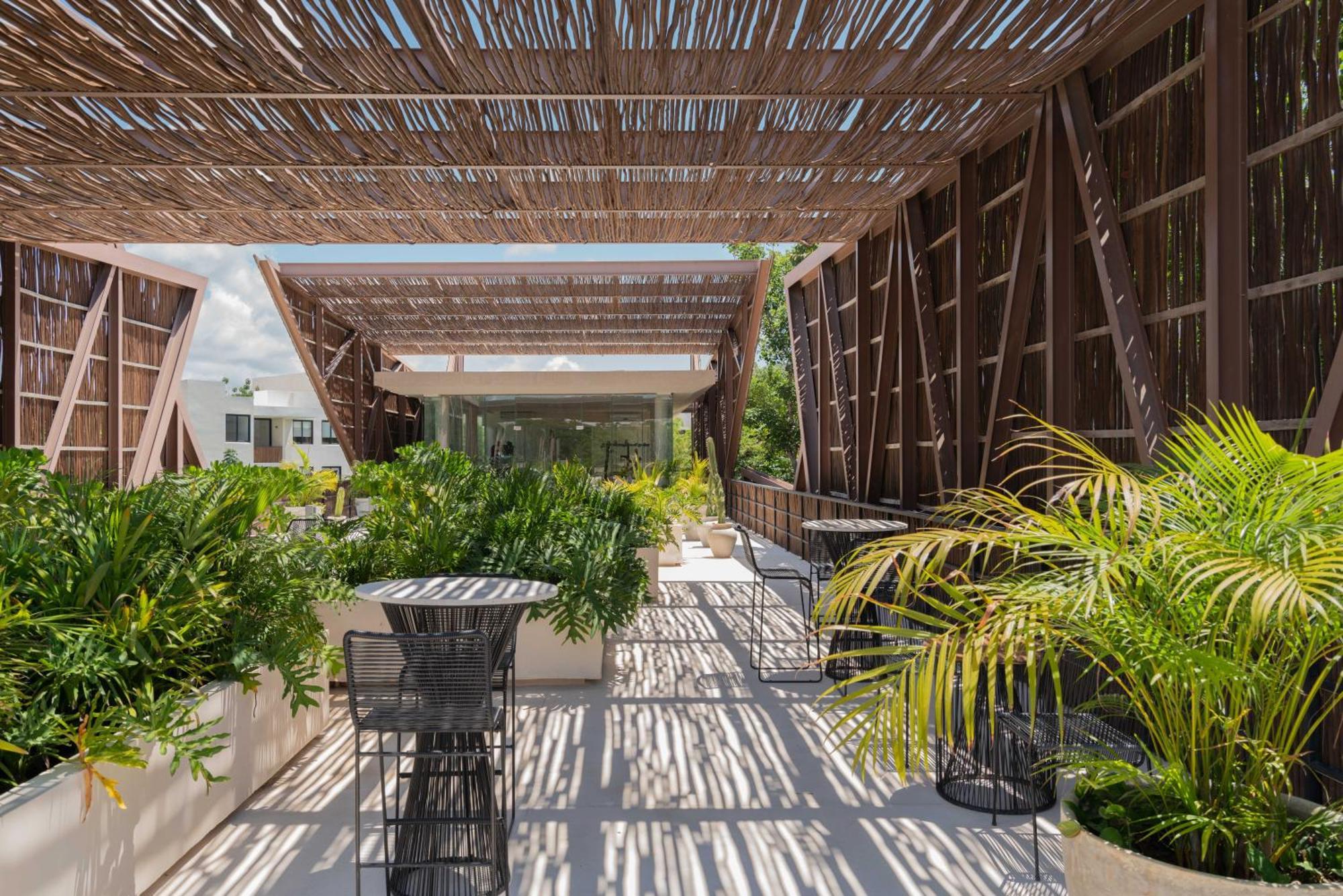Tulum Penthouse Oasis: Rooftop Pool & Luxury Stay Exterior photo