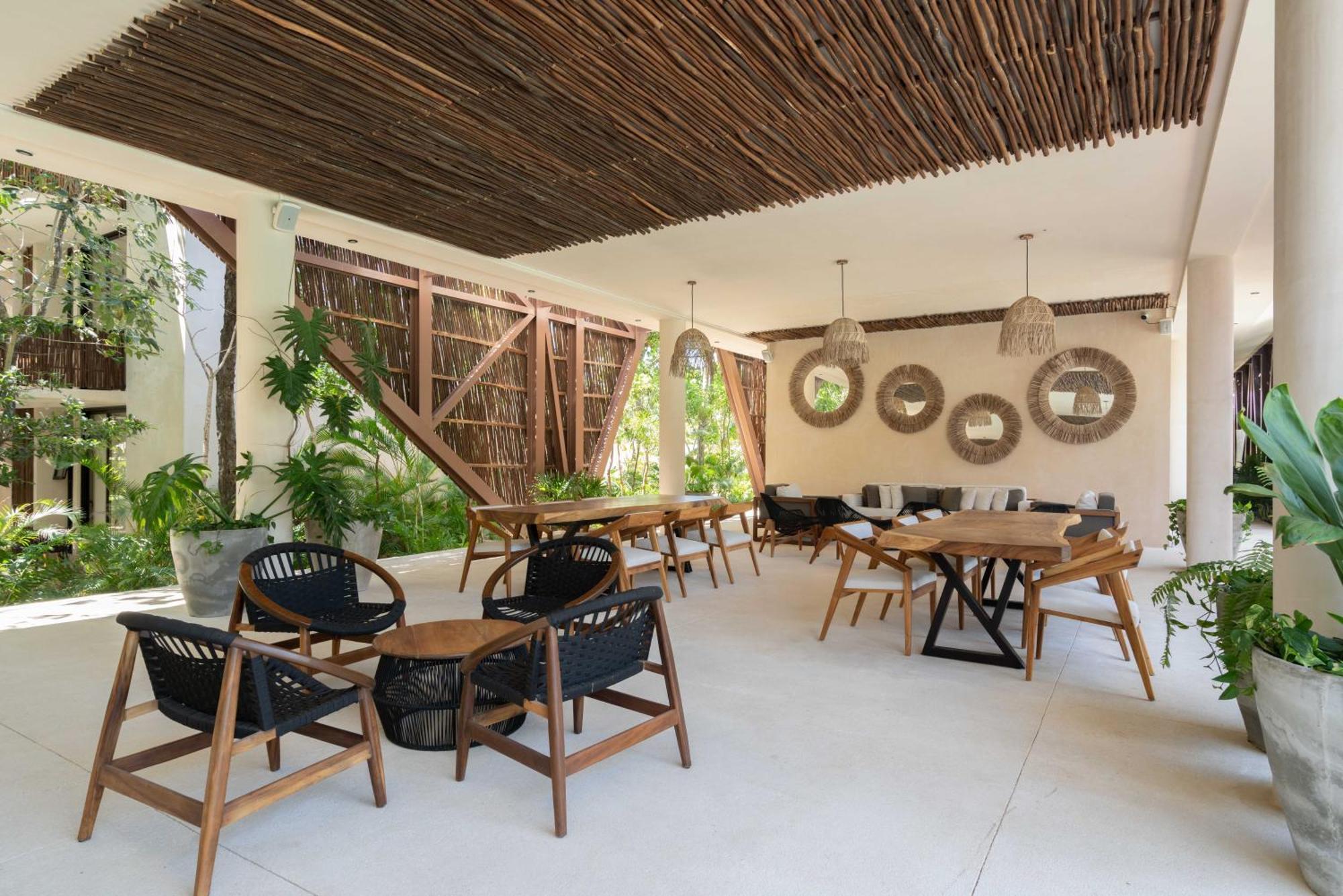 Tulum Penthouse Oasis: Rooftop Pool & Luxury Stay Exterior photo